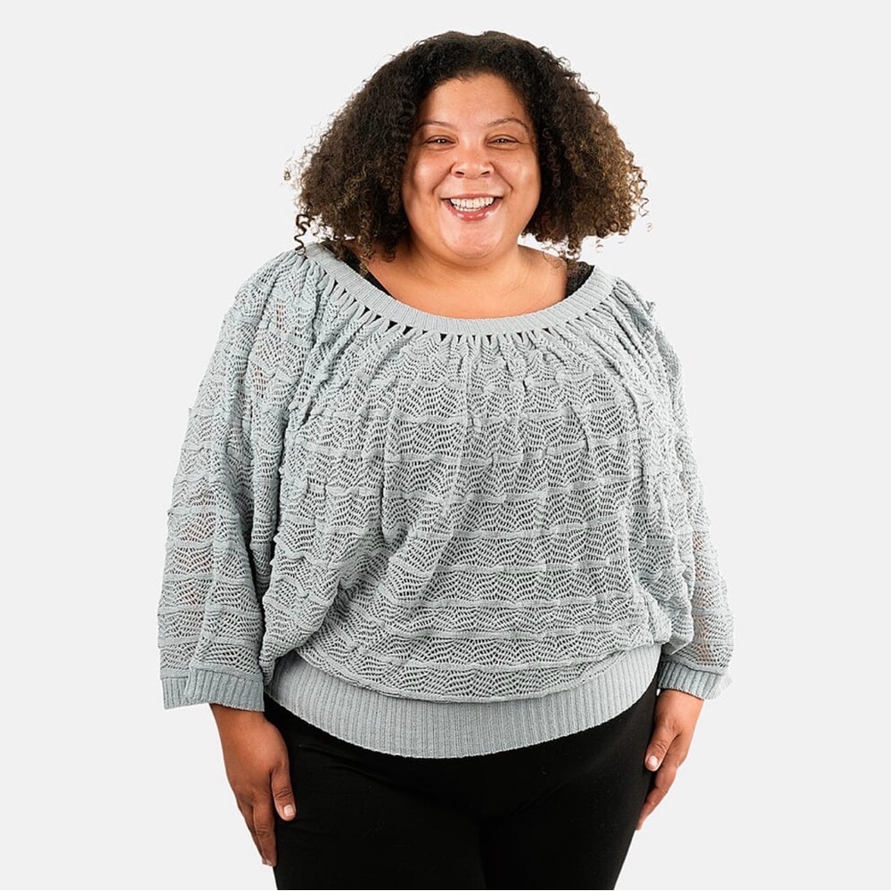 BCBG Gray Cnvertible Open Knit Blouse size Medium